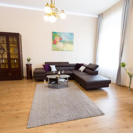 Elegant Apartment With Buda Castle View Budapesta Exterior foto