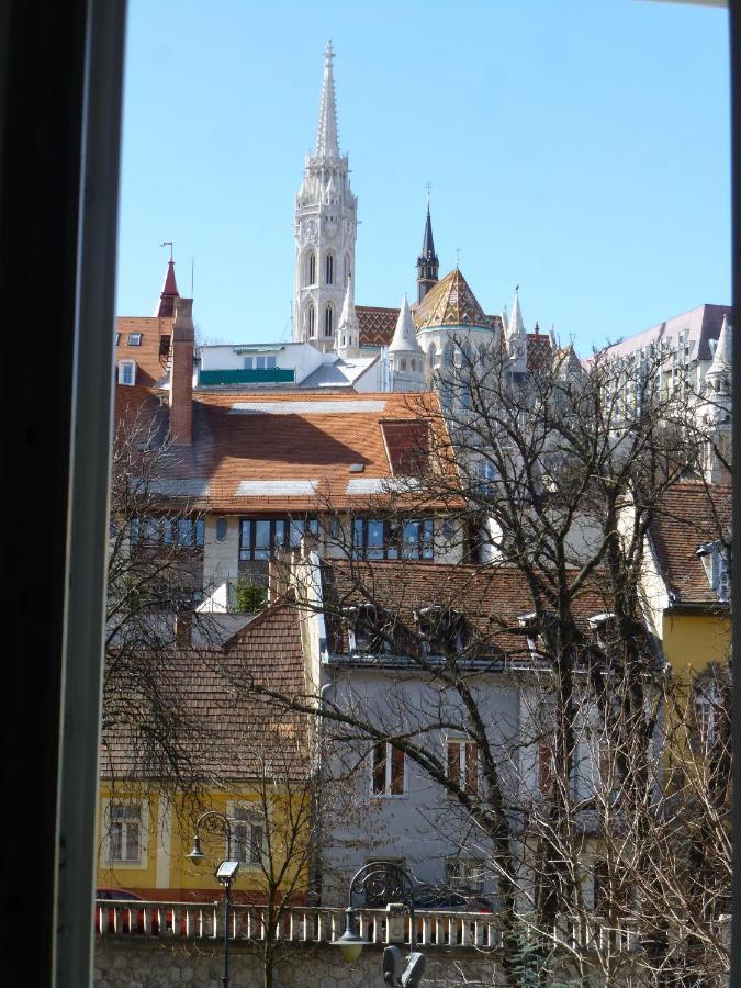 Elegant Apartment With Buda Castle View Budapesta Exterior foto